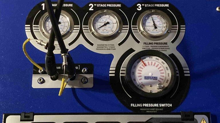 Centrum Nurkowe | Napełnianie butli nurkowych | Bydgoszcz | nurkowanie | divepl.com